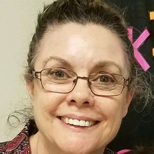 Meet your Posher, Lorraine